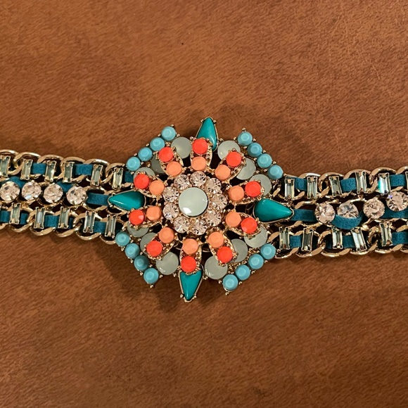 NWT 🎉Host Pick🎉 Zoe + Syd stunning bracelet- turquoise, coral and rhinestones - Picture 4 of 7